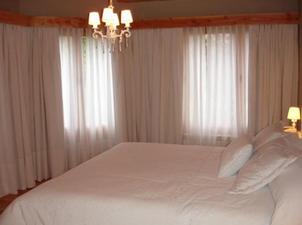 Hosteria El Establo Villa La Angostura Phòng bức ảnh